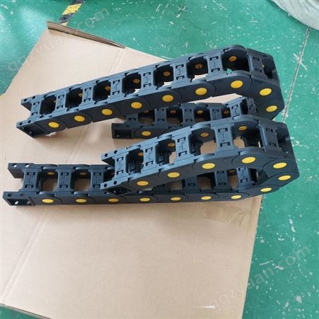 乾宇厂家直尼龙拖链机床雕刻机链条电缆桥式全封闭塑料传动链坦克链线槽履带