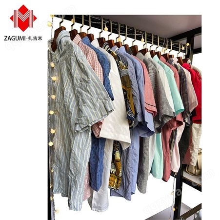 广州扎古米 中国二手服装贸易出口旧衣服非洲男款短衬衫二手上衣