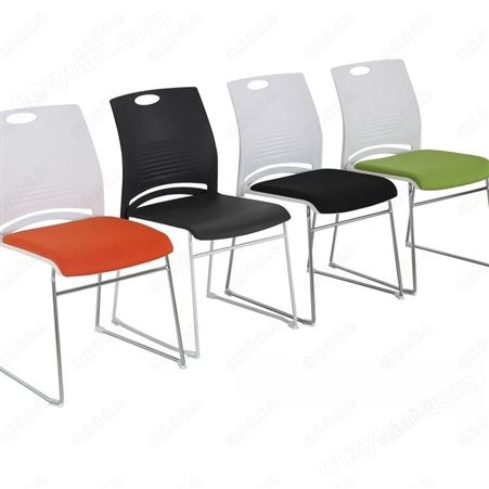 广东家具厂定制带软包坐垫PP塑料靠背座椅钢制脚架可叠放餐厅塑钢餐椅